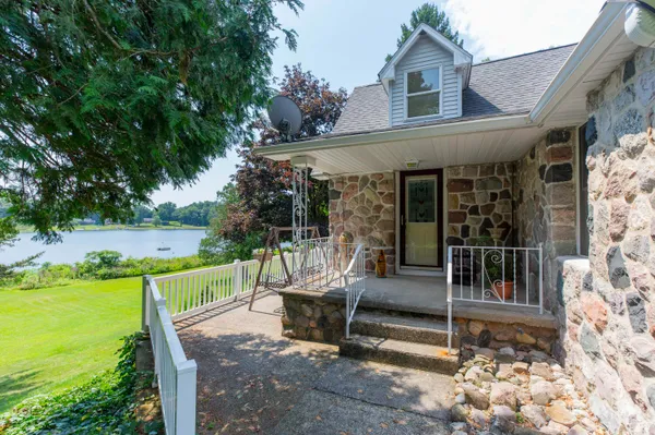 $750,000 | 15797 Hillside Drive, Vandalia, MI 49095