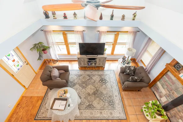 $750,000 | 15797 Hillside Drive, Vandalia, MI 49095