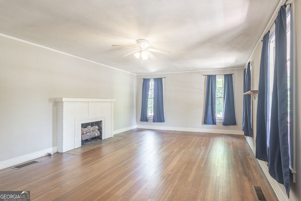 356 Jackson Street Newnan, GA 30263 - Photo 2 of 12