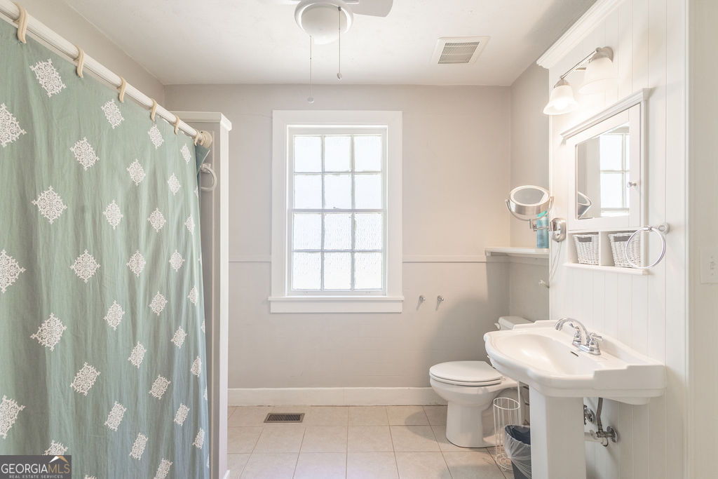 356 Jackson Street Newnan, GA 30263 - Photo 9 of 12