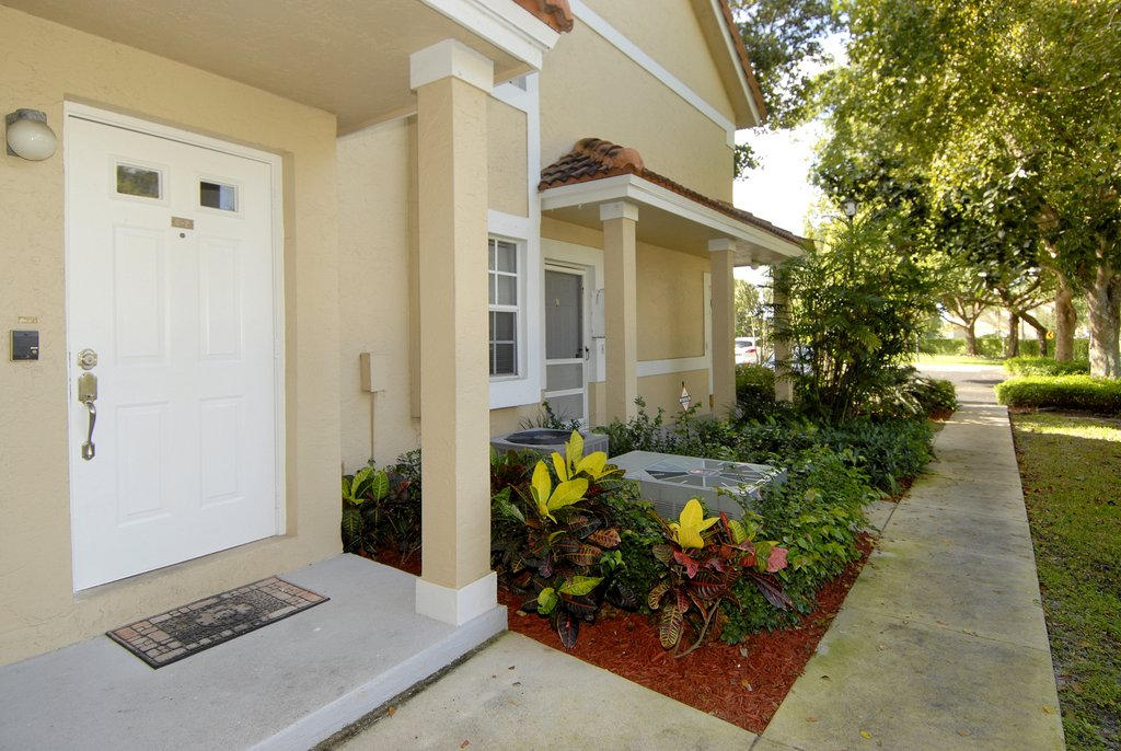 4640 West McNab Road, Unit C2 Pompano Beach, FL 33069 - Photo 3 of 34 Front Door