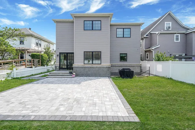 $2,999,000 | 345 Washington Avenue, Cedarhurst, NY 11516