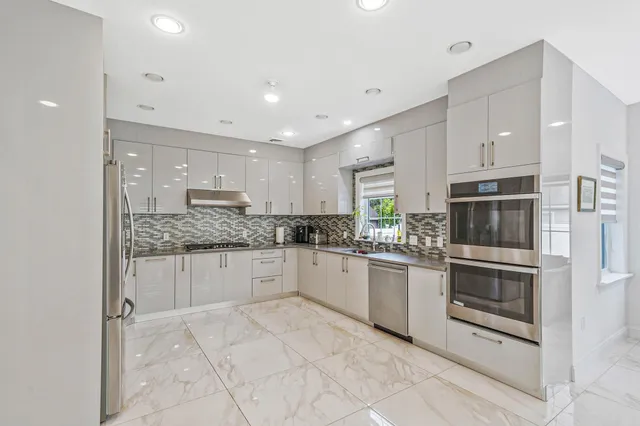 $2,999,000 | 345 Washington Avenue, Cedarhurst, NY 11516