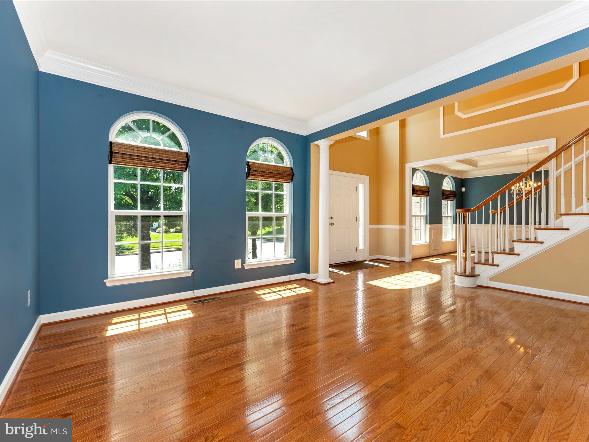 1936 Moran Drive Frederick, MD 21702 - Photo 5 of 56 Living Room