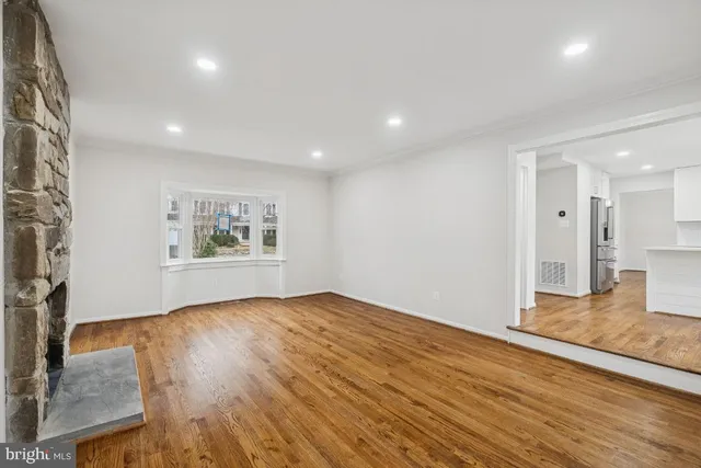 $999,990 | 13143 Fern Hollow Court, Herndon, VA 20171