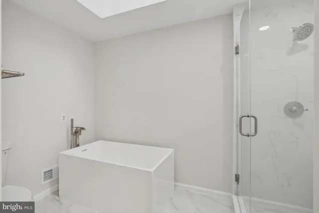 $999,990 | 13143 Fern Hollow Court, Herndon, VA 20171