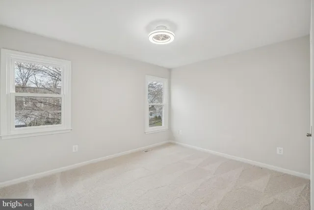 $999,990 | 13143 Fern Hollow Court, Herndon, VA 20171