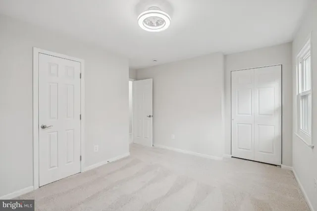 $999,990 | 13143 Fern Hollow Court, Herndon, VA 20171