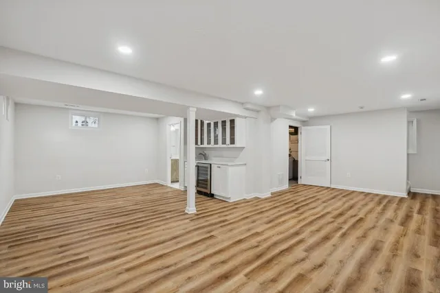 $999,990 | 13143 Fern Hollow Court, Herndon, VA 20171