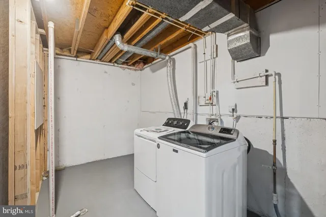 $999,990 | 13143 Fern Hollow Court, Herndon, VA 20171