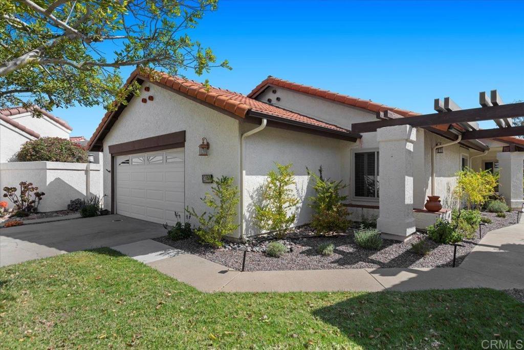 12880 Circulo Dardo San Diego, CA 92128 - Photo 3 of 29