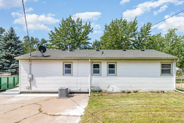 $339,900 | 8445 10th Avenue South, Bloomington, MN 55420