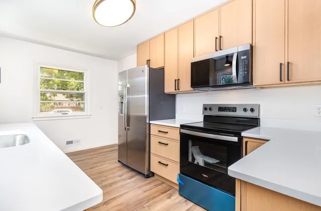 $339,900 | 8445 10th Avenue South, Bloomington, MN 55420