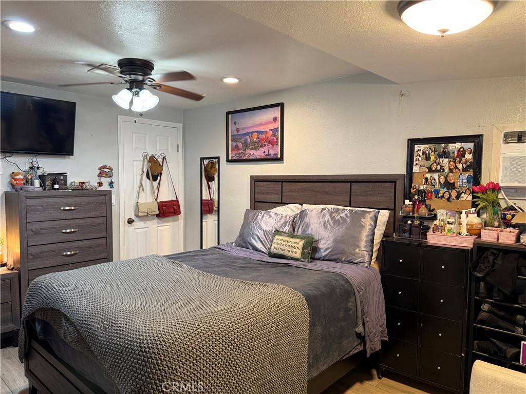 20683 Waalew Road, Unit B37 Apple Valley, CA 92307 - Photo 6 of 24