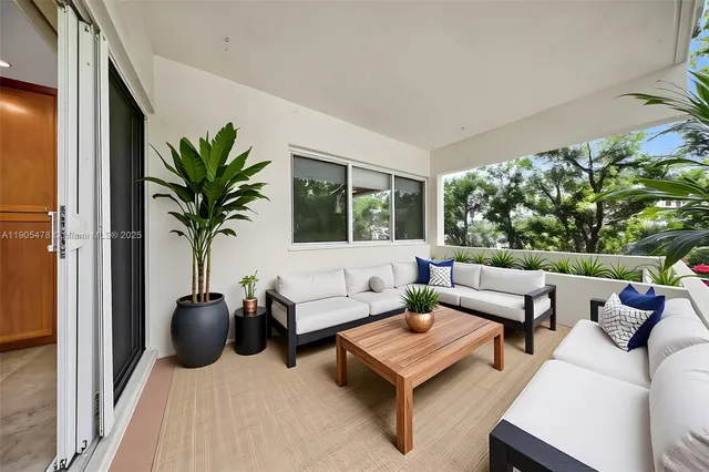 $8,000 | 4000 Alhambra Circle, Coral Gables, FL 33146