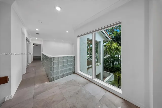 $8,000 | 4000 Alhambra Circle, Coral Gables, FL 33146