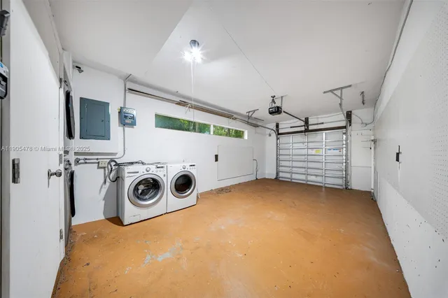 $8,000 | 4000 Alhambra Circle, Coral Gables, FL 33146