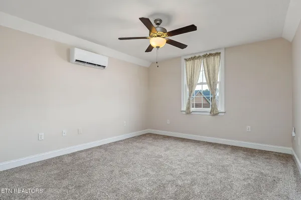 $339,900 | 160 Genesis Avenue, Crossville, TN 38571