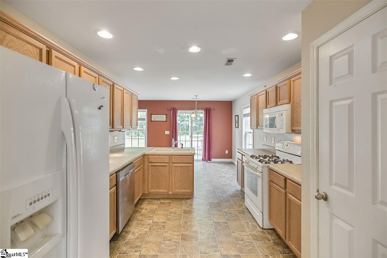 603 Centerville Road Anderson, SC 29625 - Photo 10 of 29
