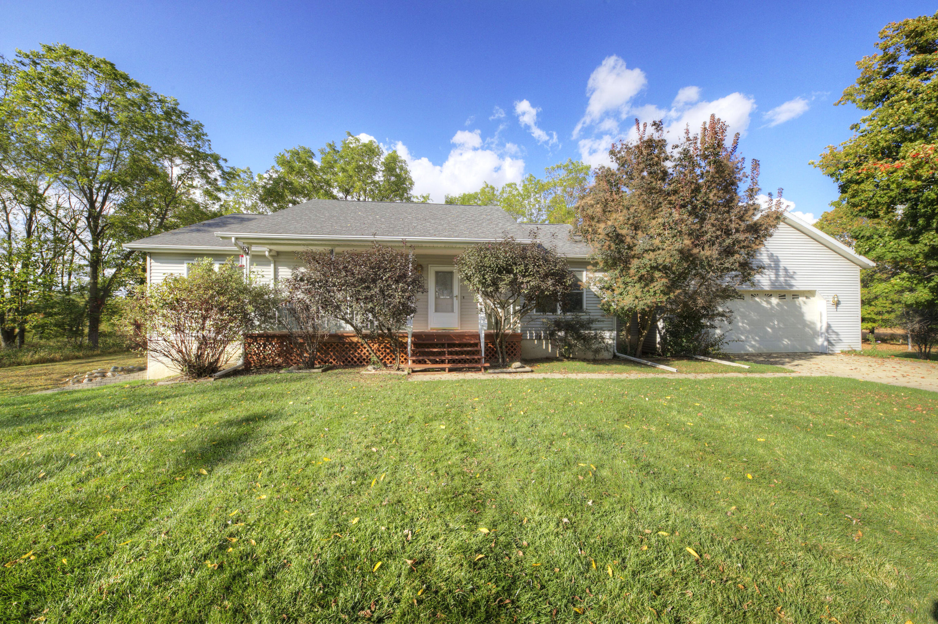 4139 Cooper Road Stockbridge, MI 49285 - Photo 1 of 54 IMG_6180_1_2