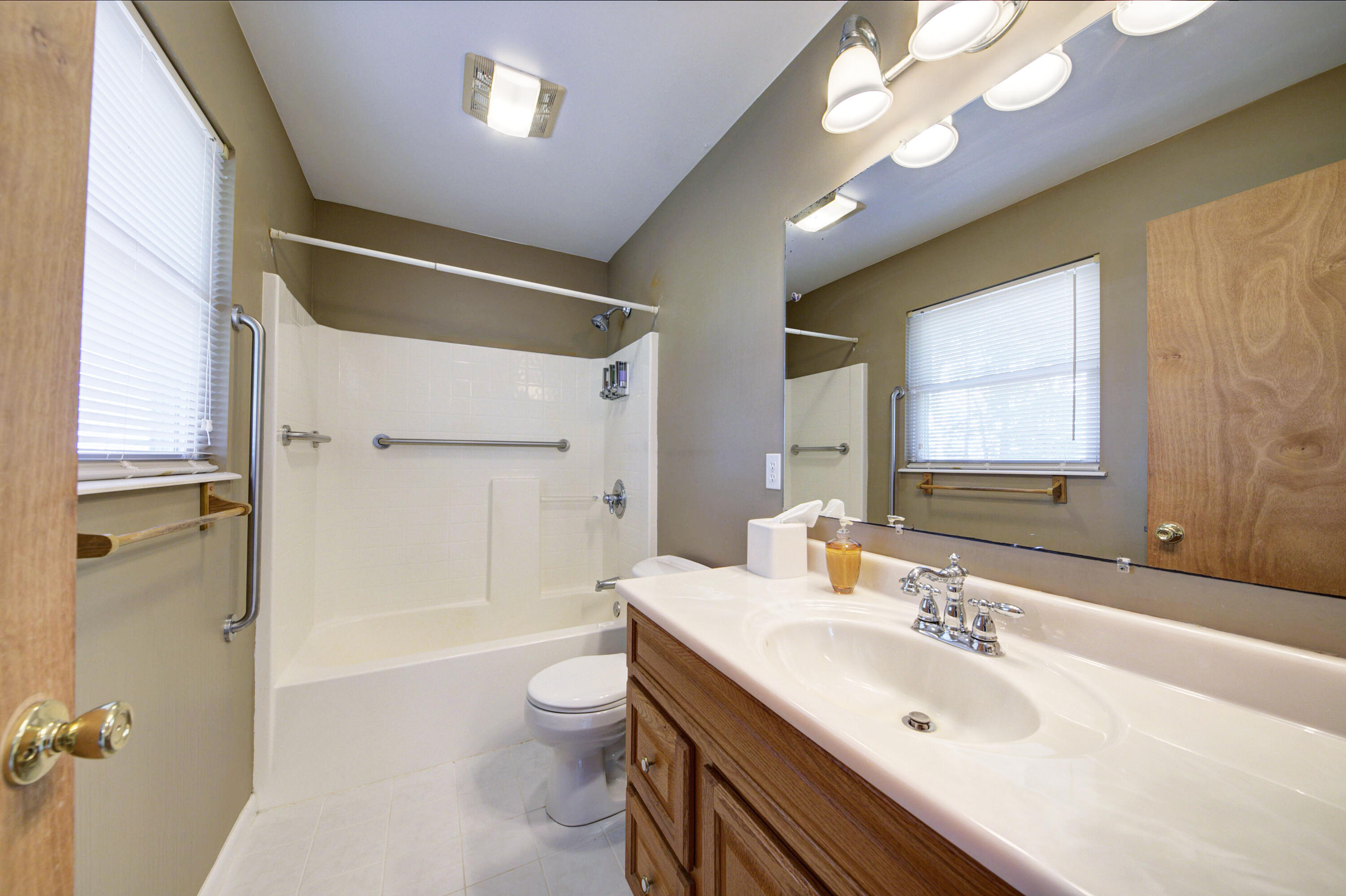 4139 Cooper Road Stockbridge, MI 49285 - Photo 35 of 54 IMG_6108_09_10