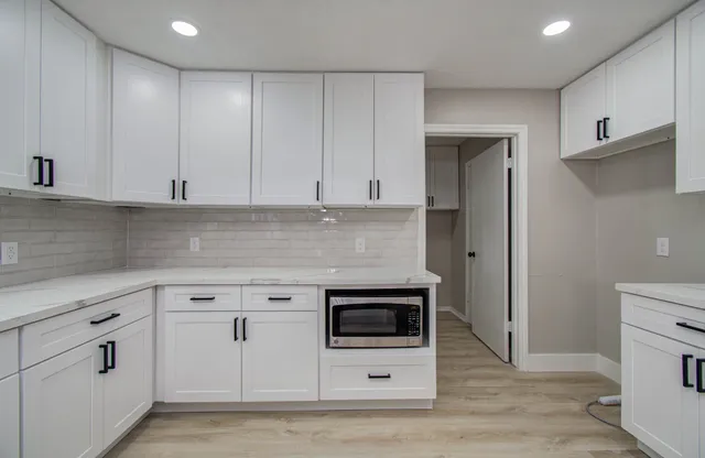 $345,000 | 4735 Theall Road, Houston, TX 77066