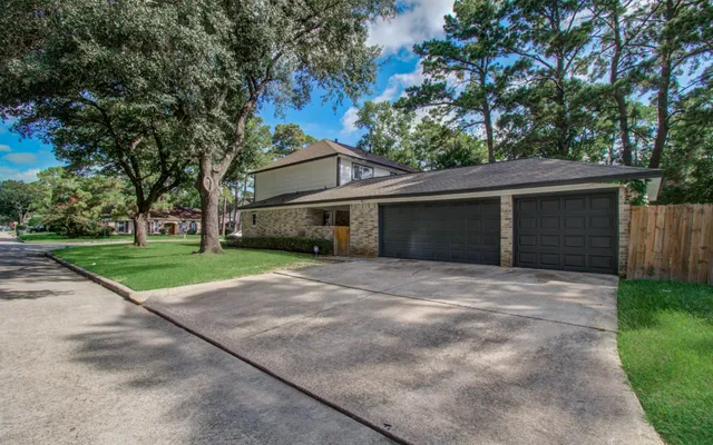 $345,000 | 4735 Theall Road, Houston, TX 77066