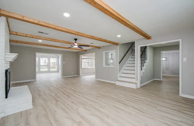 $345,000 | 4735 Theall Road, Houston, TX 77066