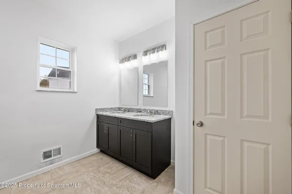 $599,000 | Lot 114 Snapdragon Drive, Pittston, PA 18641