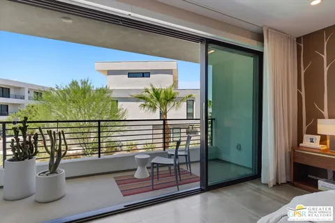 $1,095,000 | 254 Mayfair Way, Palm Springs, CA 92264