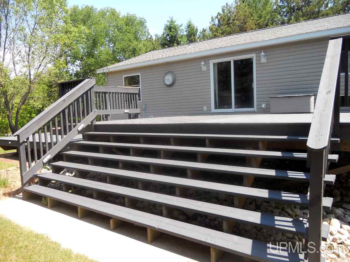 961 Shunk Road Manistique, MI 49854 - Photo 6 of 30 Gallery Image 6