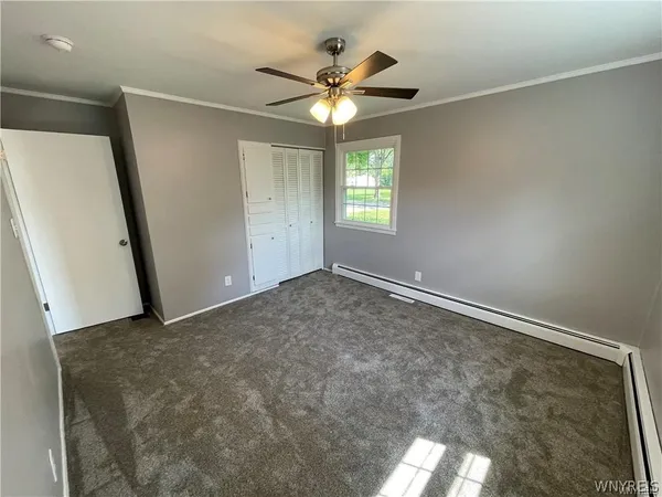 $2,500 | 425 East Lane, Lewiston, NY 14092