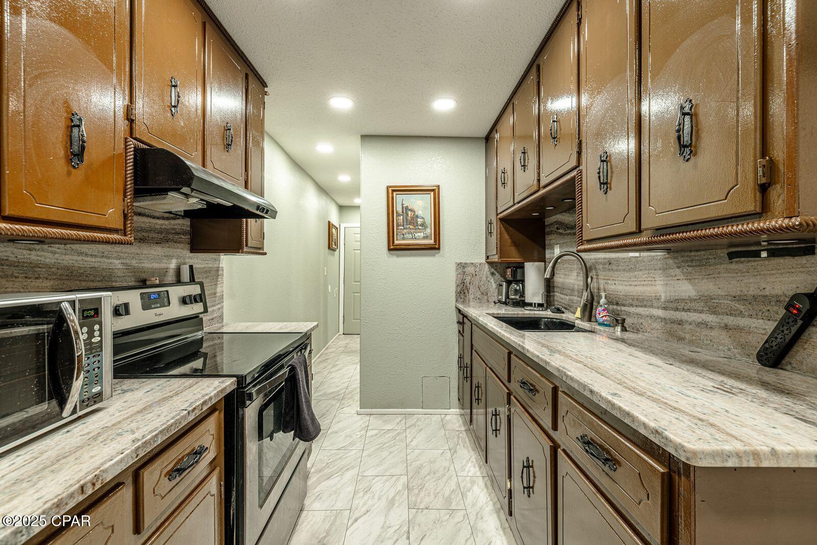 2706 Sapp Road Cottondale, FL 32431 - Photo 43 of 47