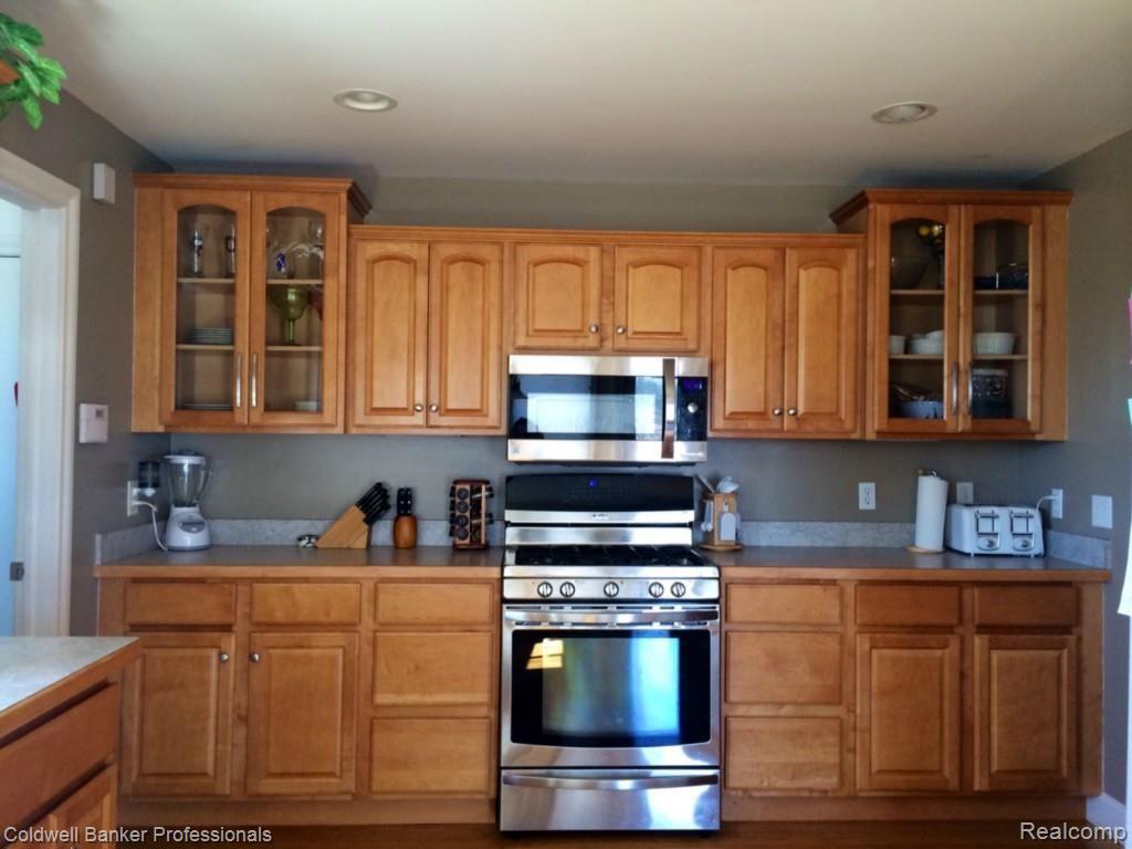 16369 Linden Road Linden, MI 48451 - Photo 11 of 44 photo 34.jpg