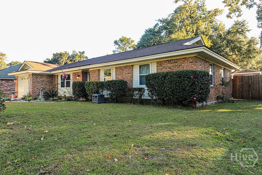 111 Runaway Point Road Savannah, GA 31404 - Photo 4 of 37