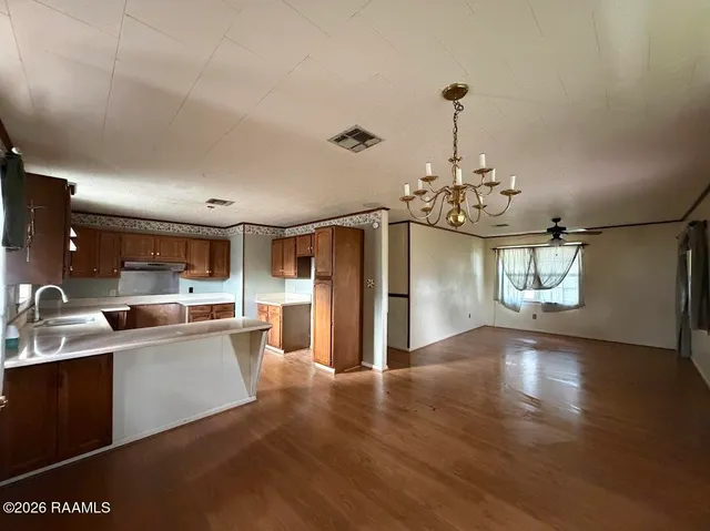 $89,900 | 623 South Louise Street, Jennings, LA 70546