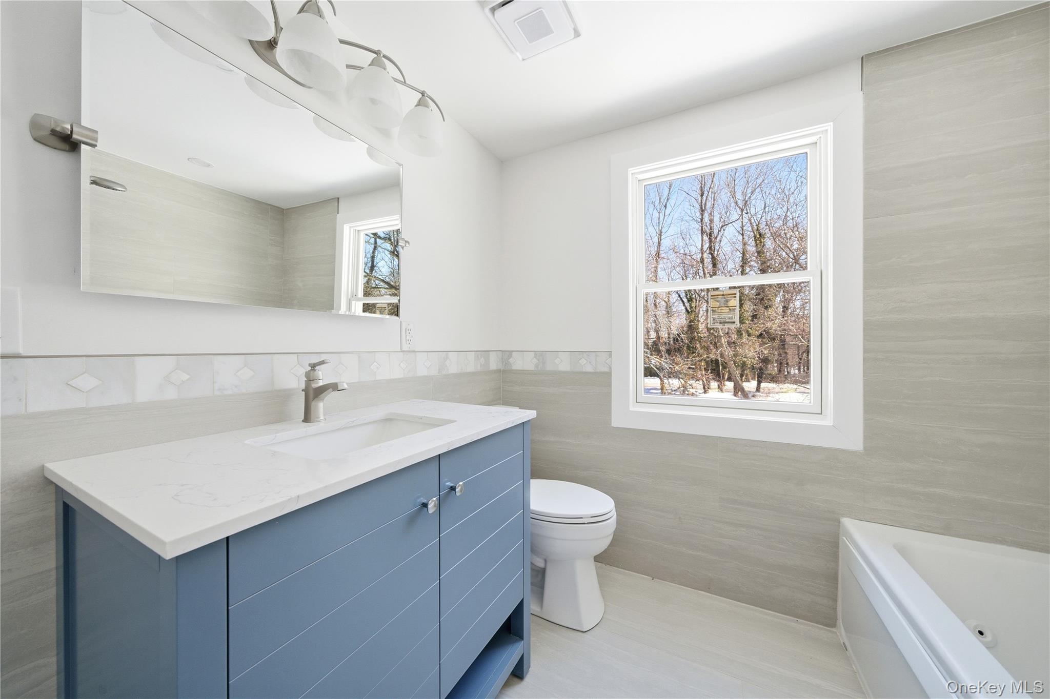 75 Centerport Road Greenlawn, NY 11740 - Photo 30 of 49