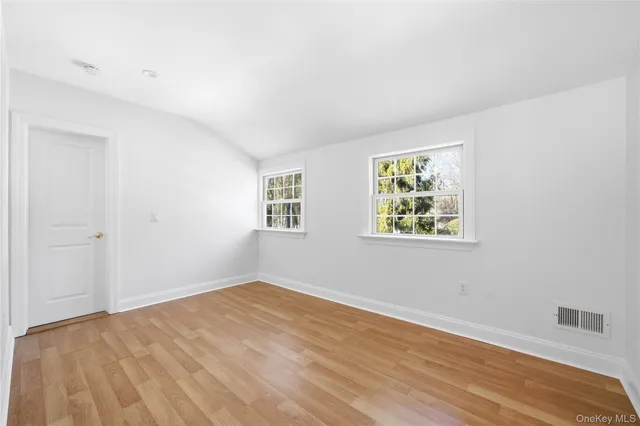 $2,696,888 | 75 Centerport Road, Greenlawn, NY 11740