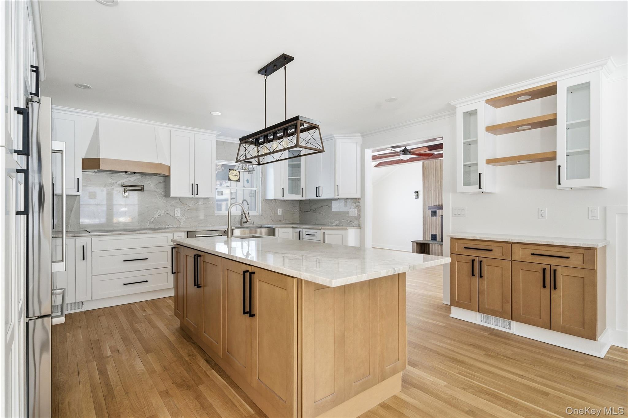 75 Centerport Road Greenlawn, NY 11740 - Photo 7 of 49