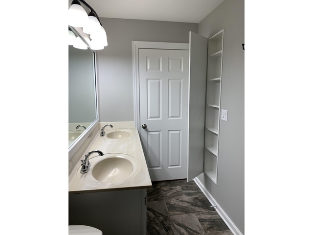 683 Clover Road Wauconda, IL 60084 - Photo 26 of 40