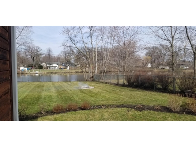 683 Clover Road Wauconda, IL 60084 - Photo 8 of 40