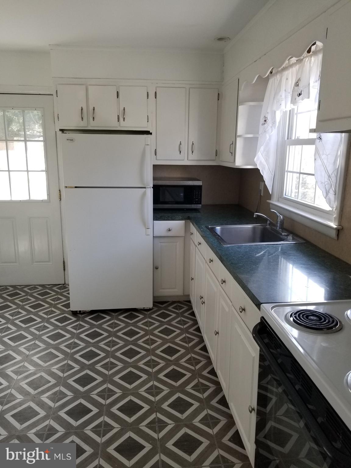 53 Mahoney Road Pennsville, NJ 08070 - Photo 14 of 22 Gallery Image 14