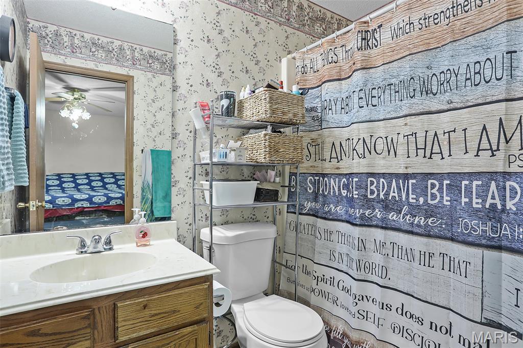 116 Bayhill Boulevard Glen Carbon, IL 62034 - Photo 10 of 17