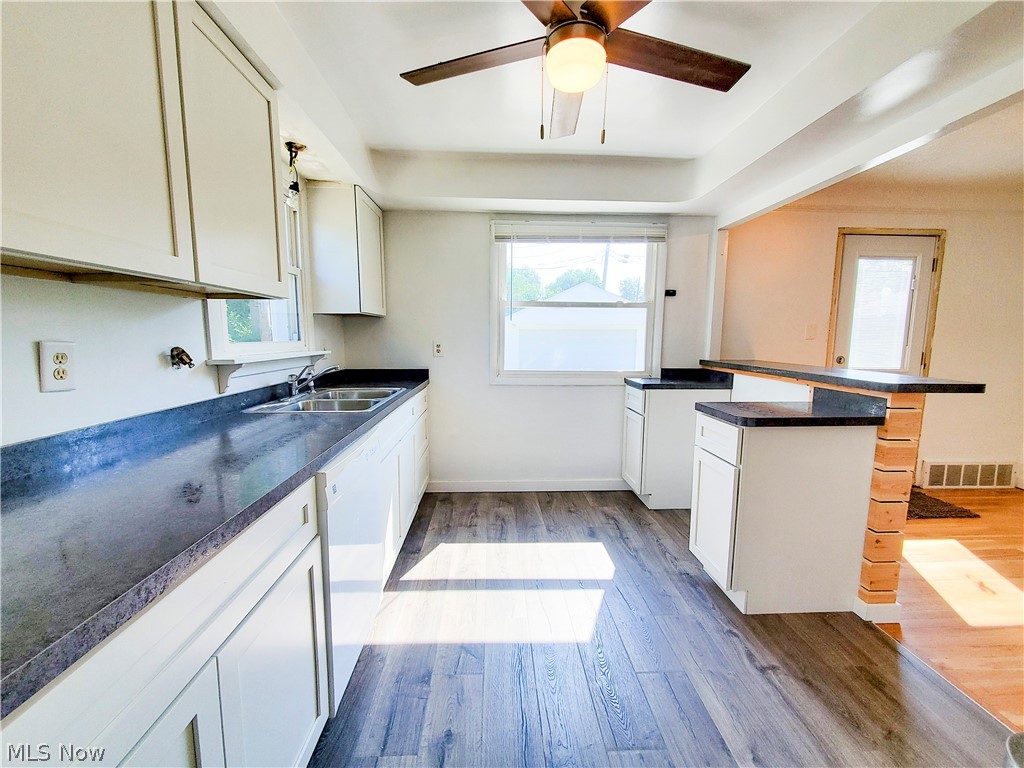 1673 Rush Road Wickliffe, OH 44092 - Photo 8 of 24 2021 Remodeled kitchen