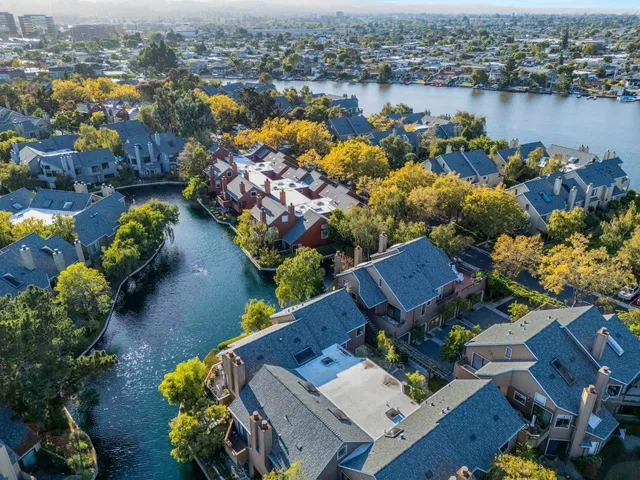 $1,050,000 | 953 Shoreline Drive, San Mateo, CA 94404