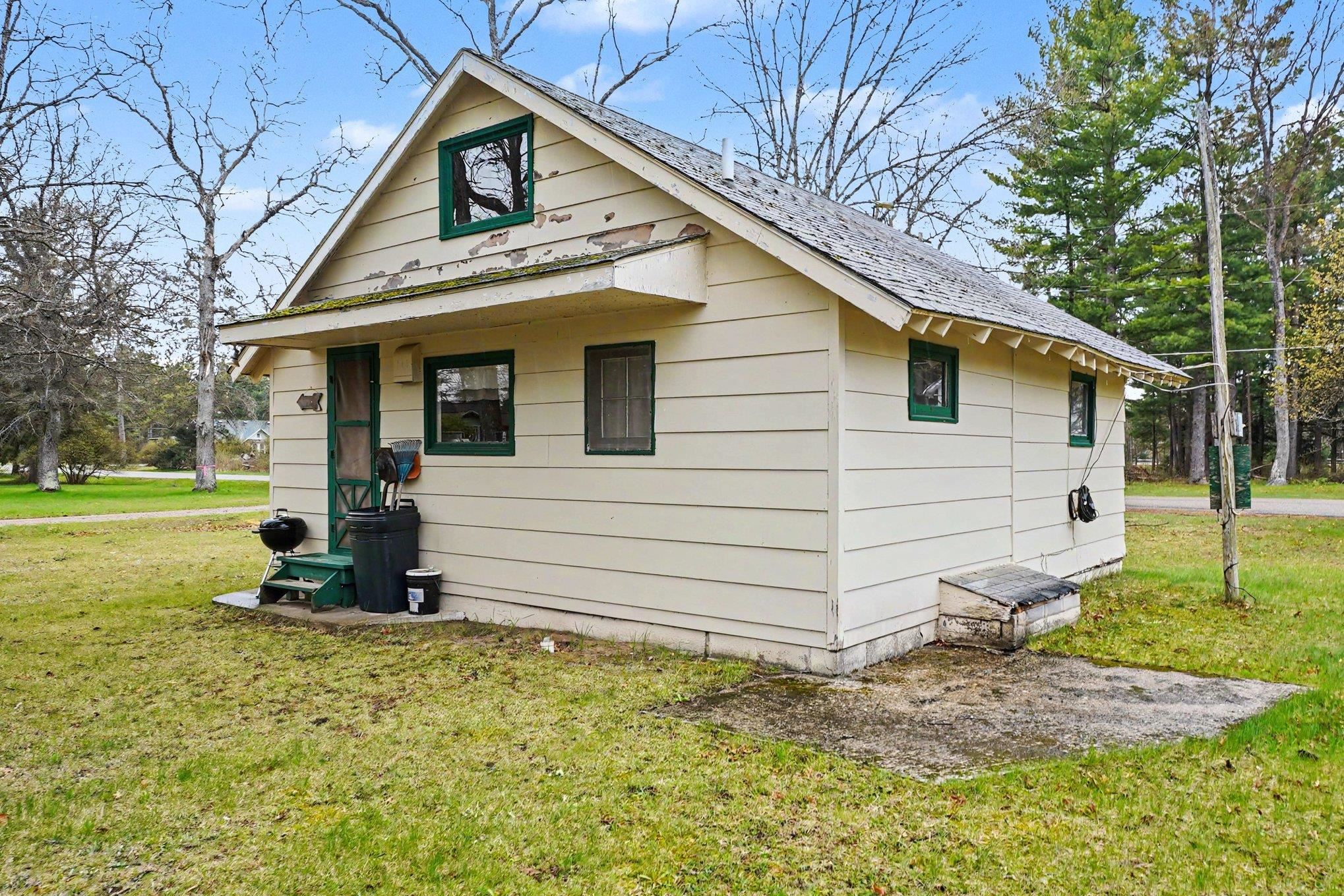 4540 Alcona Street South Branch, MI 48761 - Photo 4 of 15