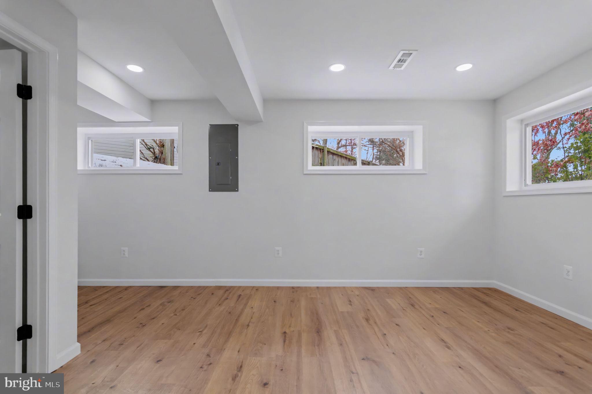 6602 Ian Street Hyattsville, MD 20784 - Photo 33 of 42 In-Law Suite (basement)