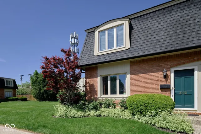 $1,550 | 8502 Canterbury Square West, Indianapolis, IN 46260