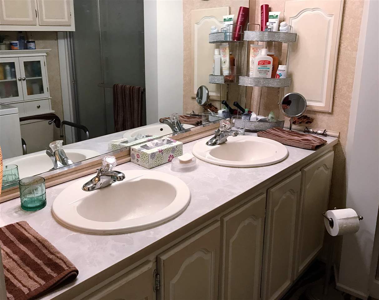 1535 East 9th Street, Unit 2 Rochester, IN 46975 - Photo 9 of 15
