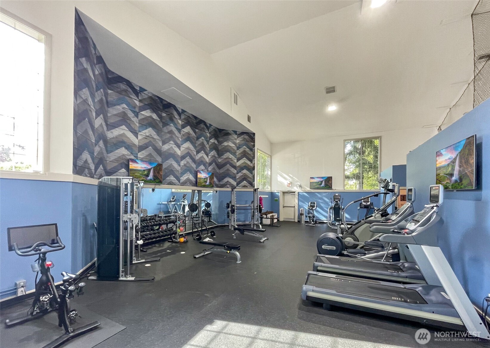 12303 Harbour Pointe Boulevard, Unit Z207 Mukilteo, WA 98275 - Photo 28 of 35 a view of a room with gym equipment